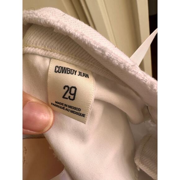 NWT Urban Outfitters BDG Mid-Rise Cowboy Jean - Destroyed Denim Size 29 - Picture 7 of 8